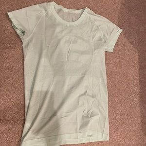 Lululemon Swiftly Tech Top